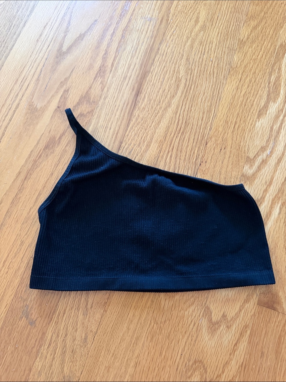 Urban Outfitters Black One-Shoulder Ribbed Crop Top